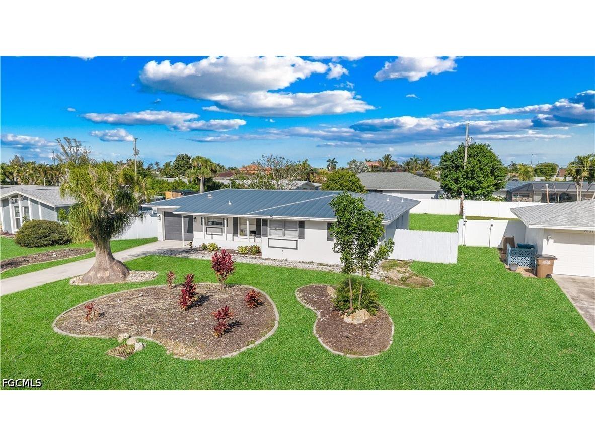 2627 SE 18th Place Cape Coral FL 33904 2026017793 image3