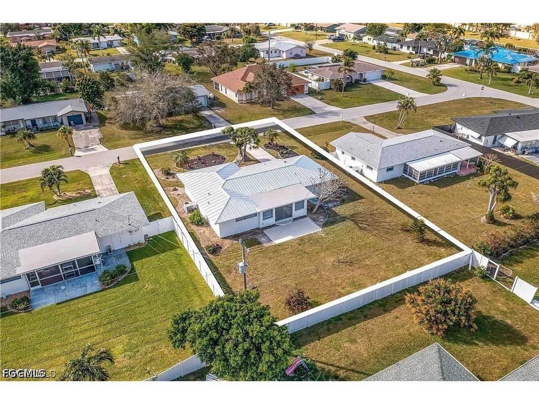 2627 SE 18th Place Cape Coral FL 33904 2026017793 image33