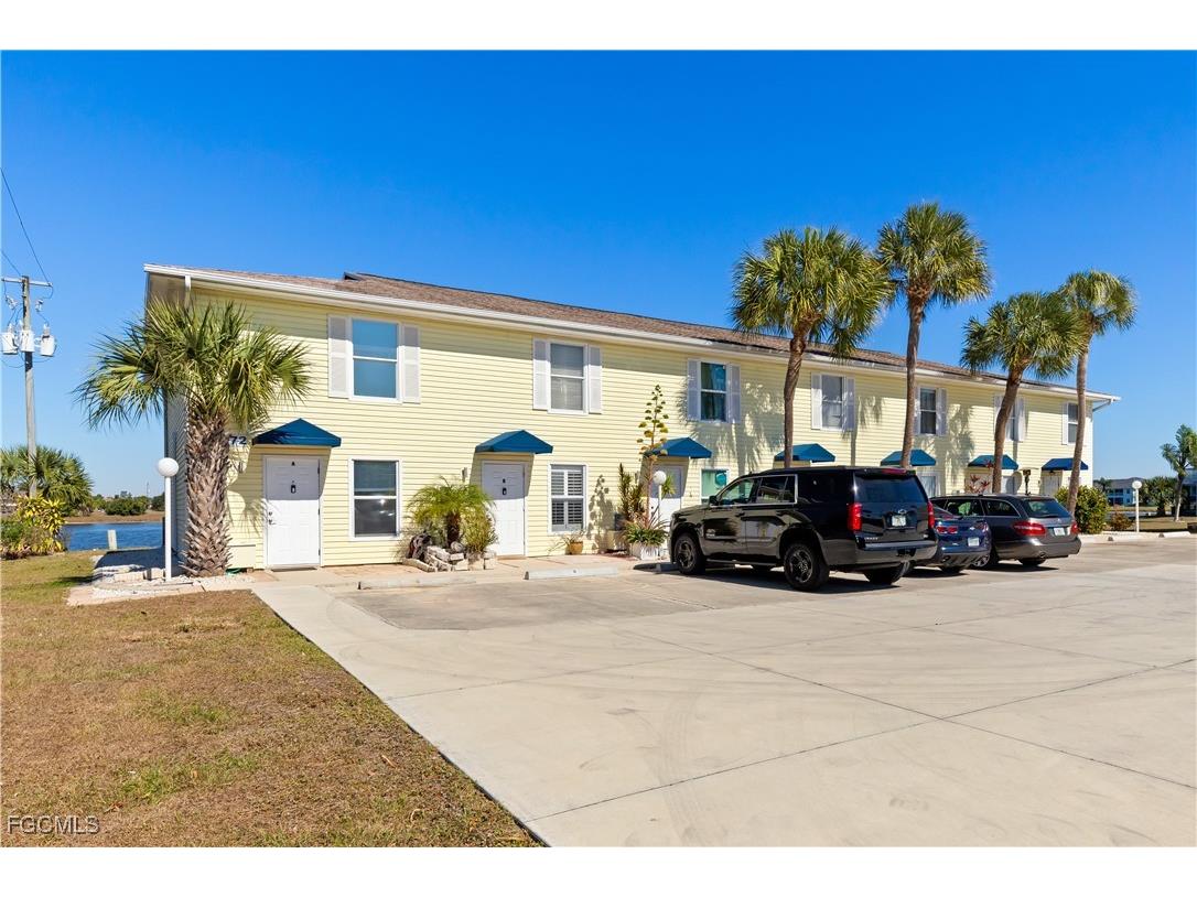 26272 Rampart Boulevard #102 Punta Gorda FL 33983 2026005702 image1