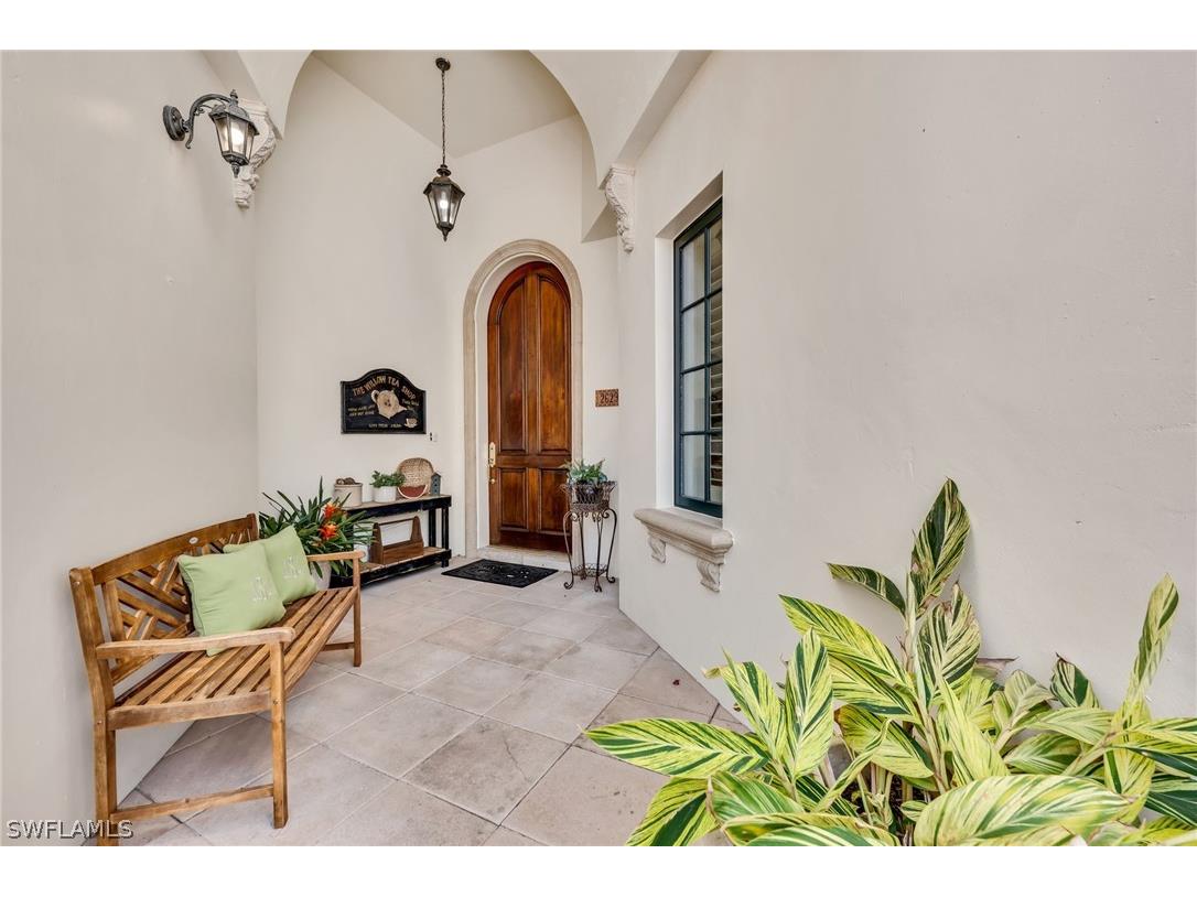 2629 Sorrel Way Naples FL 34105 226011868 image9
