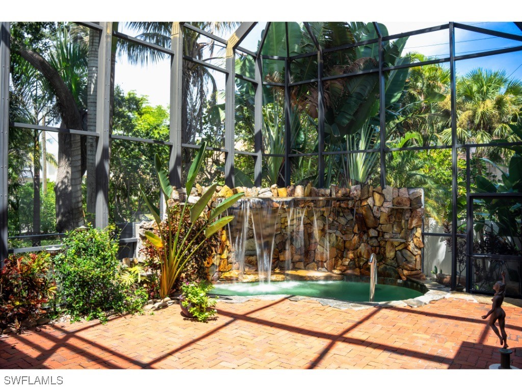 263 10th Avenue S Naples FL 34102 225070282 image12