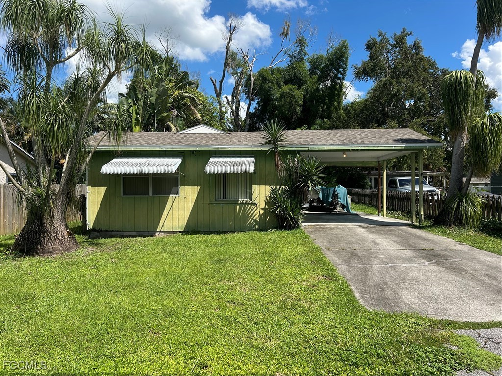263 Kingston Drive Fort Myers FL 33905 2025010679 image1