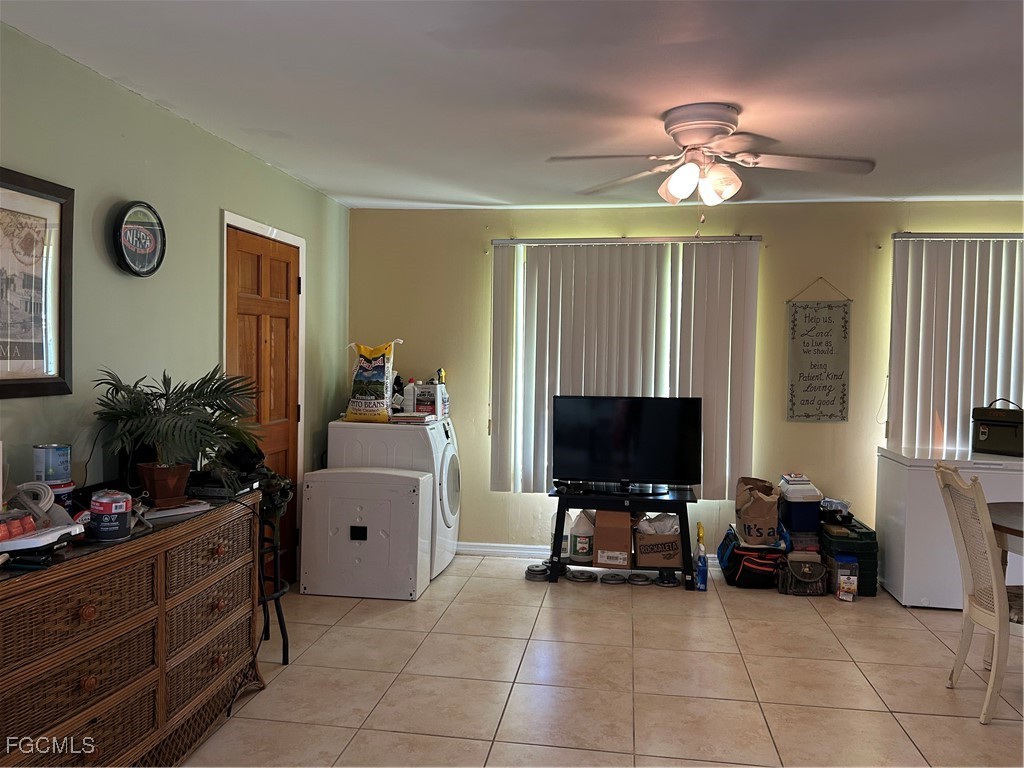263 Kingston Drive Fort Myers FL 33905 2025010679 image19
