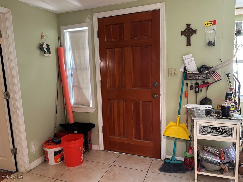 263 Kingston Drive Fort Myers FL 33905 2025010679 image6