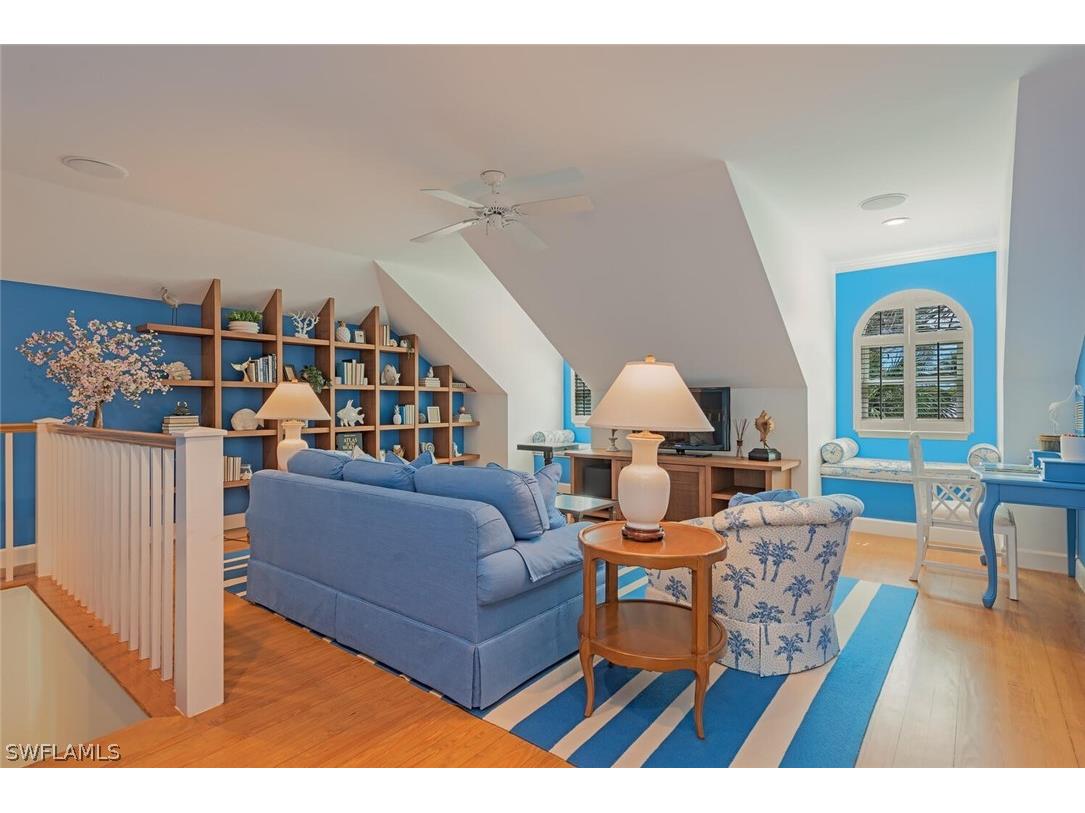 263 N Lake Drive Naples FL 34102 226010433 image24