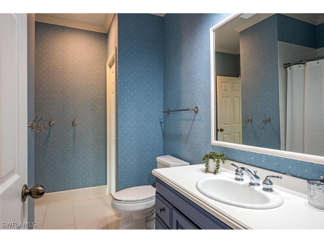 263 N Lake Drive Naples FL 34102 226010433 image28