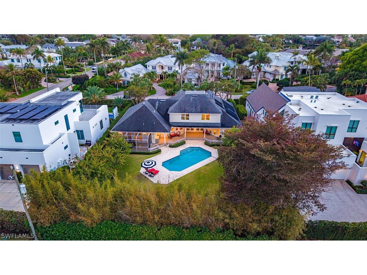 263 N Lake Drive Naples FL 34102 226010433 image9