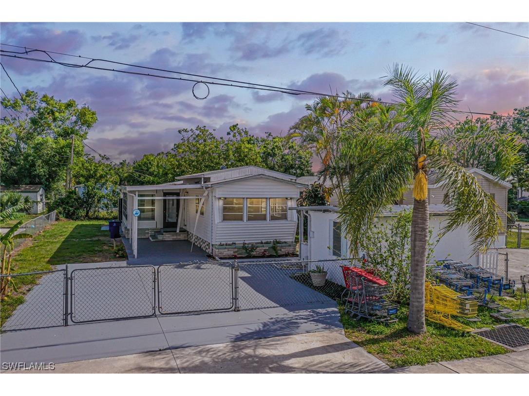 263 San Diego Street North Fort Myers FL 33903 223033908 image1