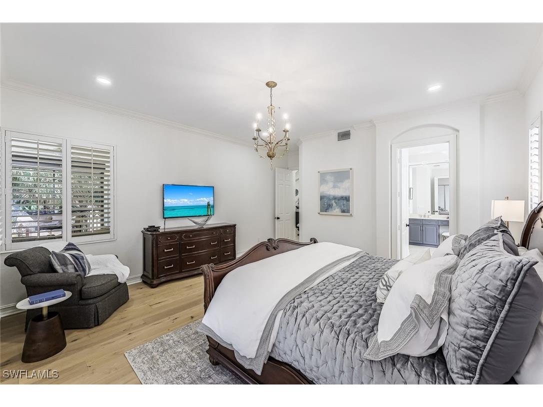 2630 Bolero Drive #2-2 Naples FL 34109 225066893 image12