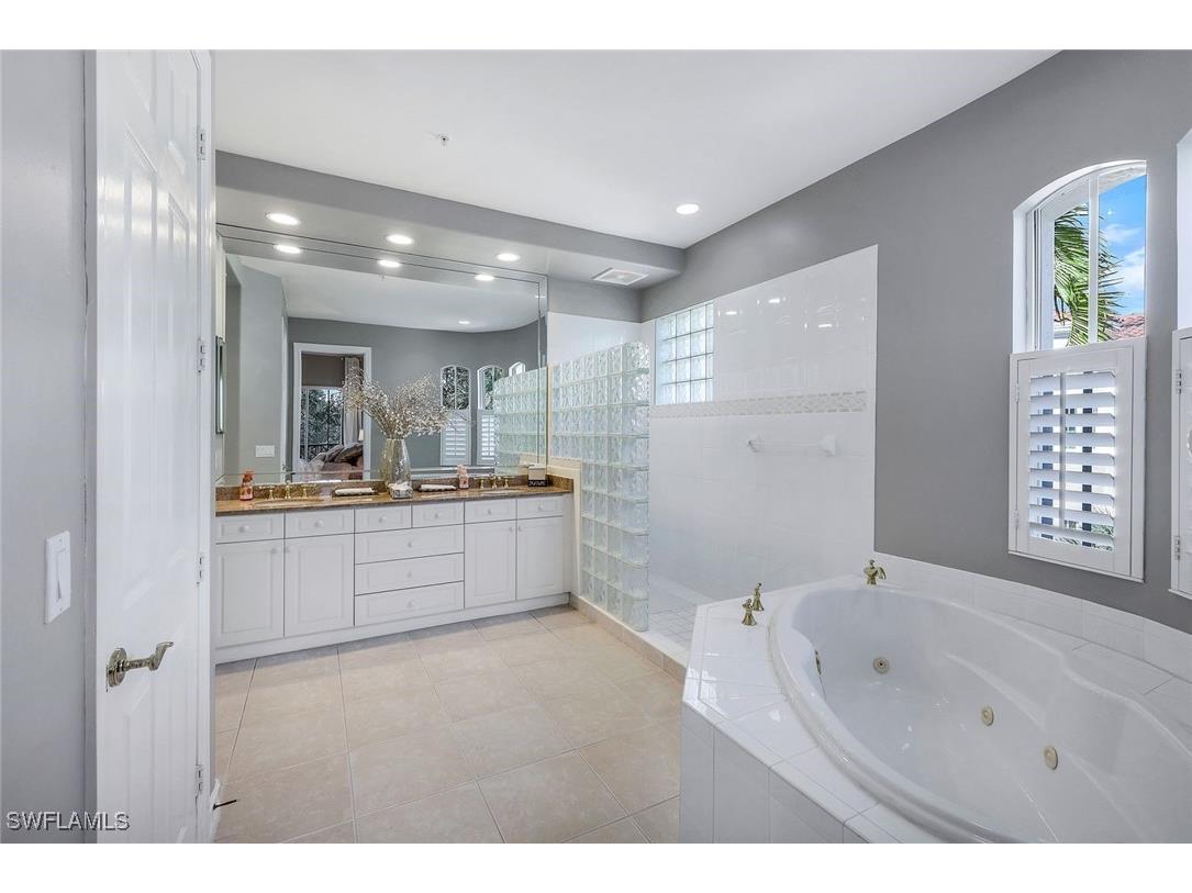 2630 Bolero Drive #2-3 Naples FL 34109 225071787 image12