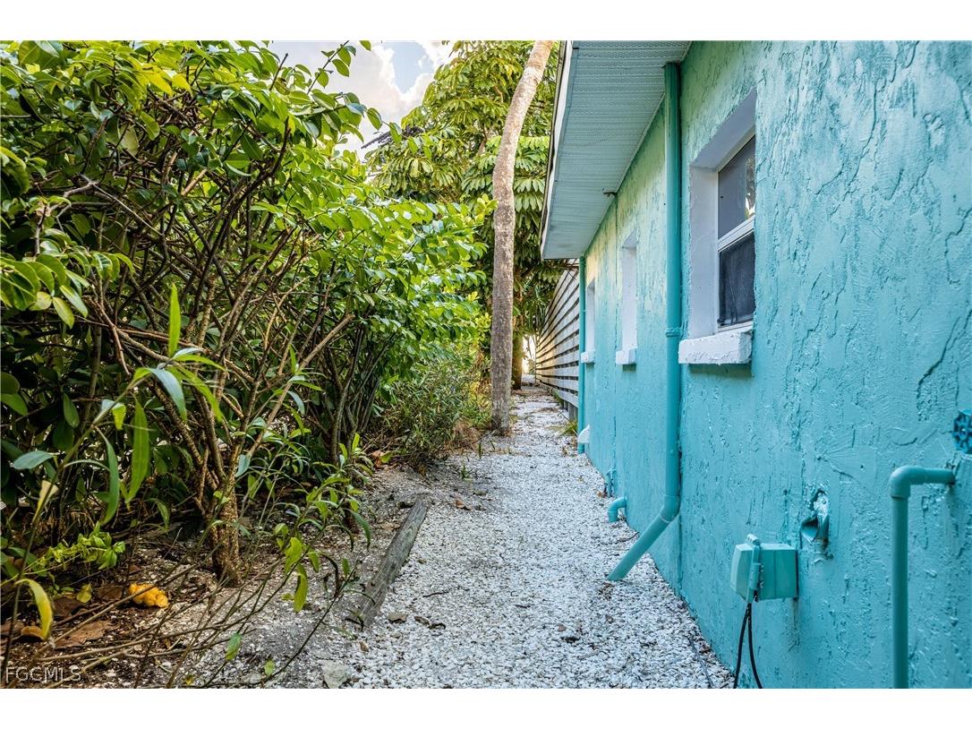 2630 N Beach Road Englewood FL 34223 2026008157 image26