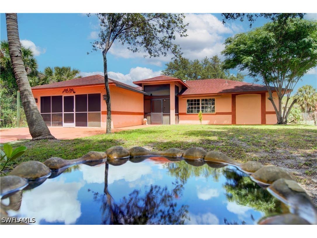 2631 2nd Avenue SE Naples FL 34117 226016589 image1
