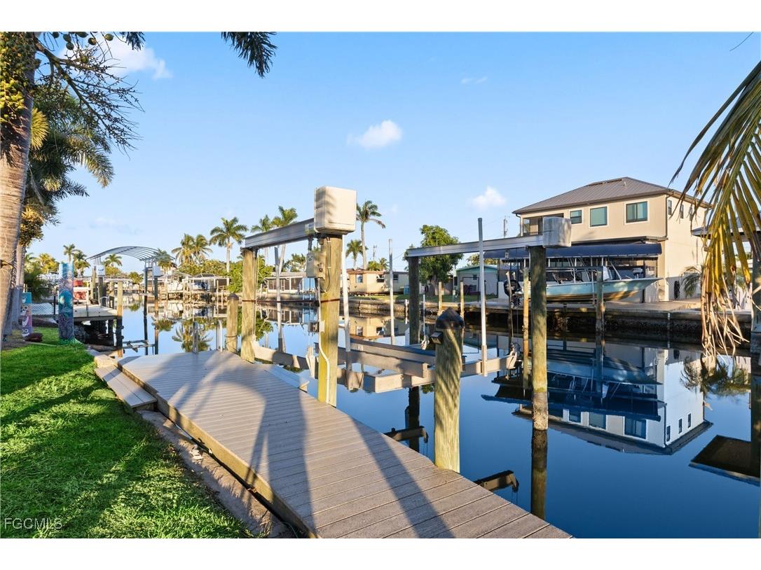 2631 Bayshore Drive Matlacha FL 33993 2025020753 image26