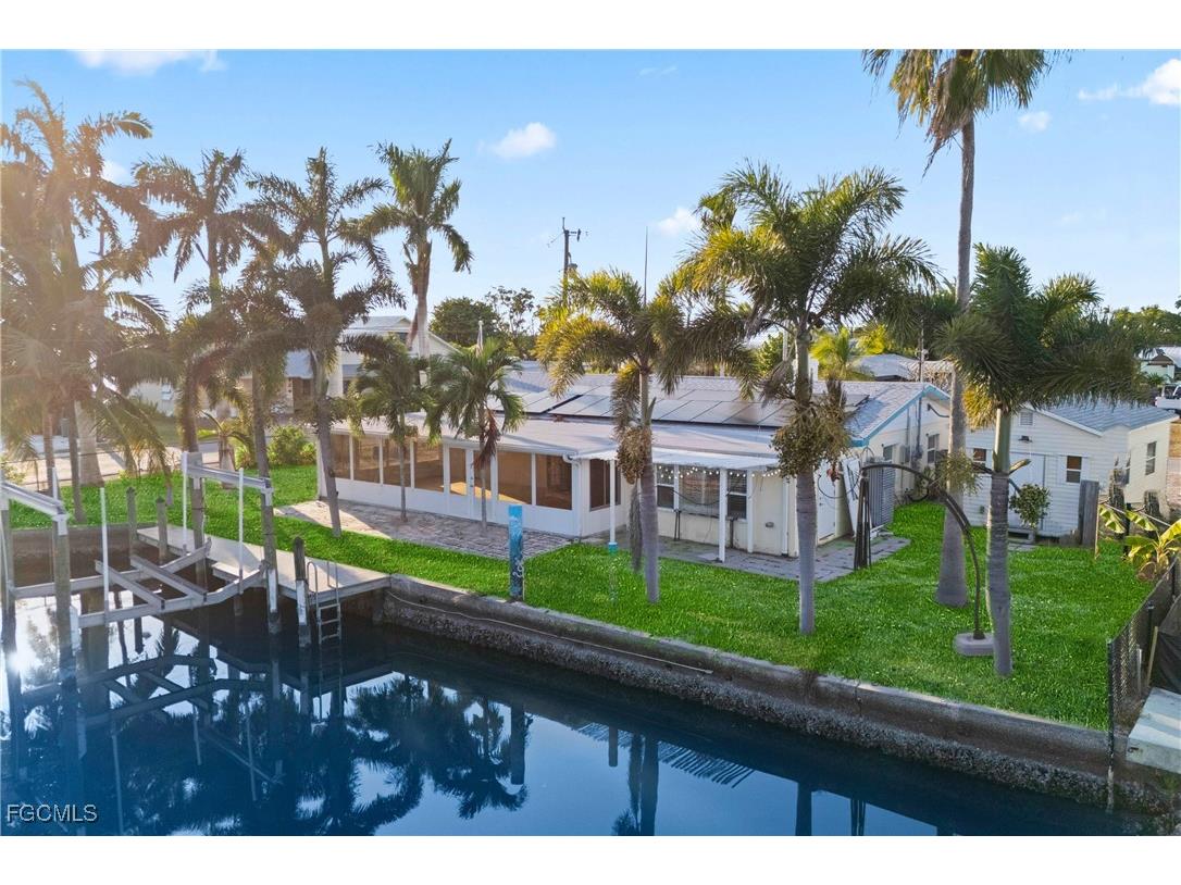 2631 Bayshore Drive Matlacha FL 33993 2025020753 image27