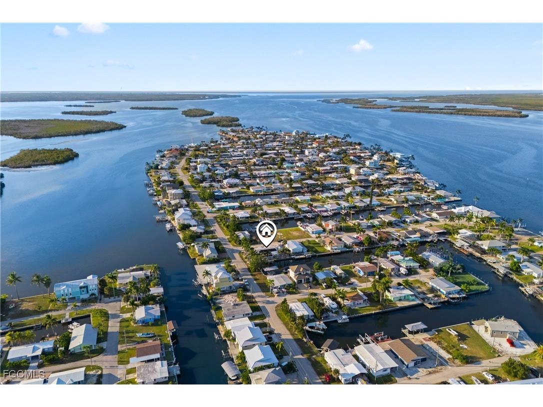 2631 Bayshore Drive Matlacha FL 33993 2025020753 image32