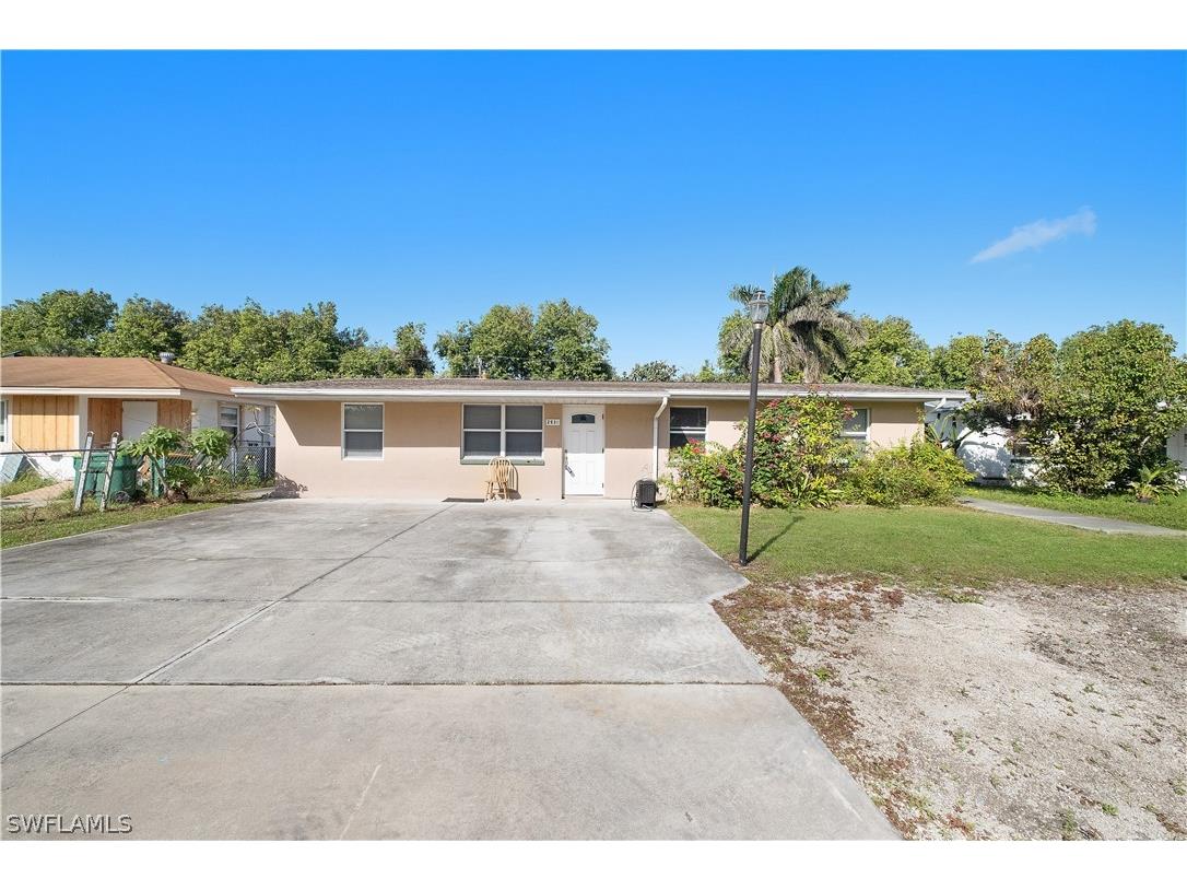 2631 Linwood Avenue Naples FL 34112 222077542 image1