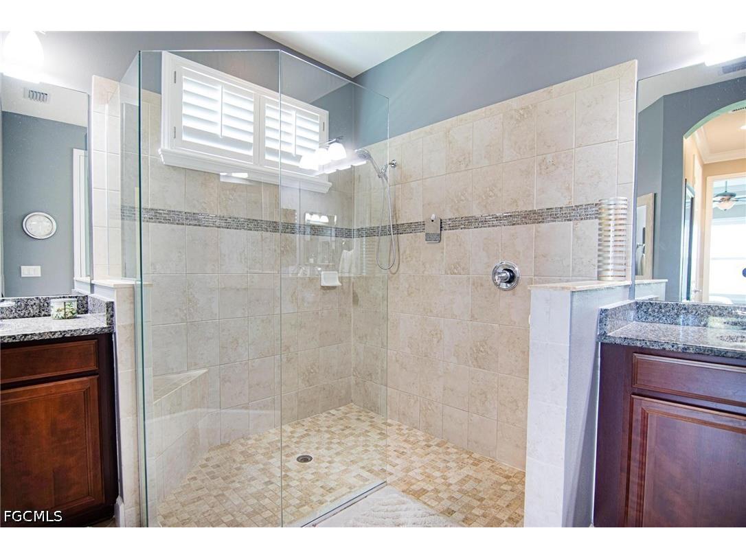 2631 Malaita Court Cape Coral FL 33991 2026021206 image14