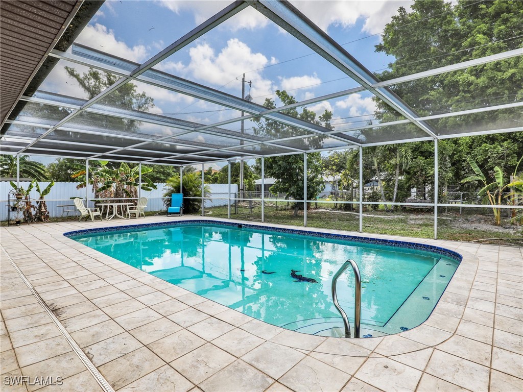 2631 SE 18th Avenue Cape Coral FL 33904 225050450 image1