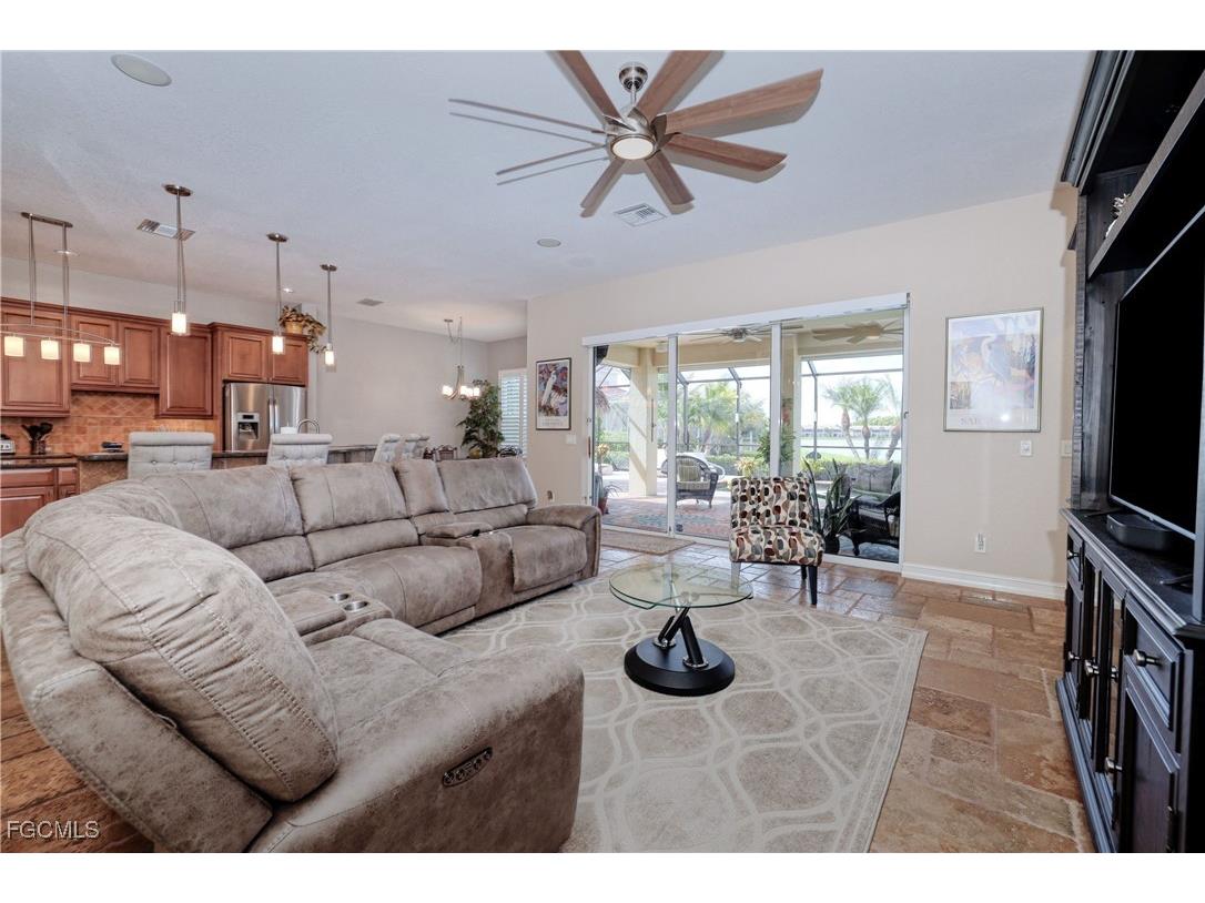 2632 Fairmont Cove Court Cape Coral FL 33991 2025012924 image17