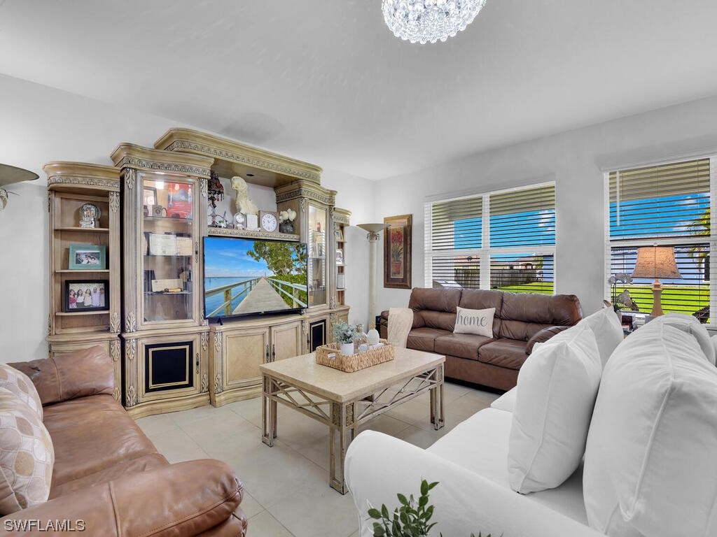 2632 SW 8th Court Cape Coral FL 33914 223074030 image1