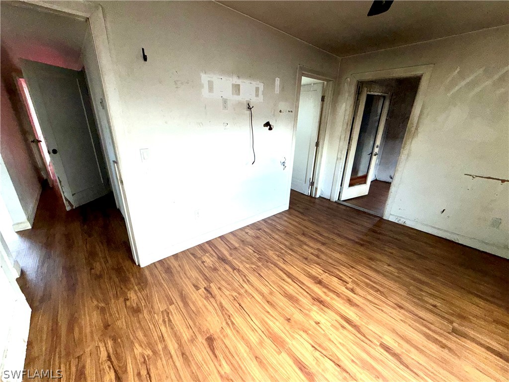 2632 Weeks Avenue Naples FL 34112 226007255 image15