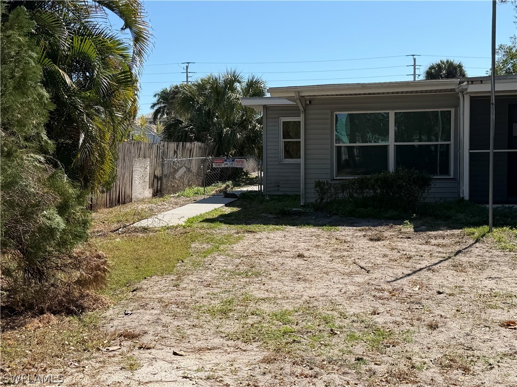 2632 Weeks Avenue Naples FL 34112 226007255 image6