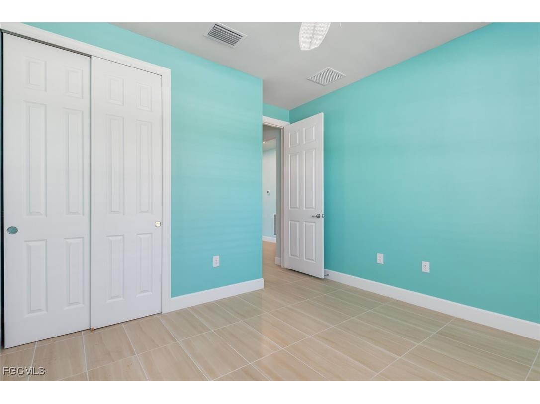 2633 Daisy Drive North Port FL 34289 2025014854 image26