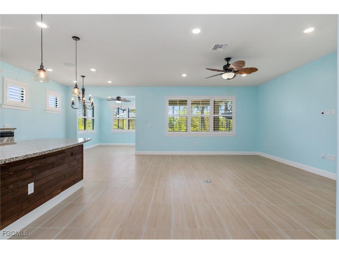 2633 Daisy Drive North Port FL 34289 2025014854 image3