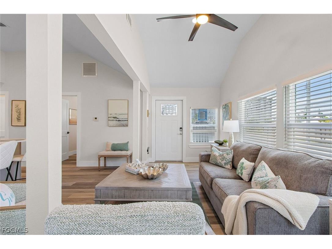 2633 Estero Boulevard Fort Myers Beach FL 33931 2026008639 image3