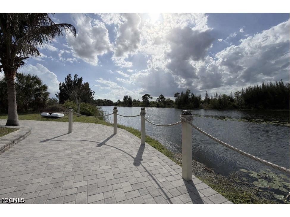 2633 NW 24th Street Cape Coral FL 33993 2026029116 image18