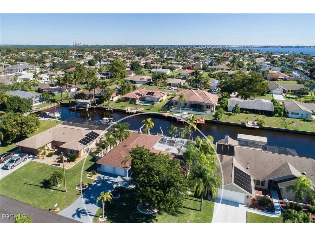 2633 SE 19th Place Cape Coral FL 33904 2025009786 image24