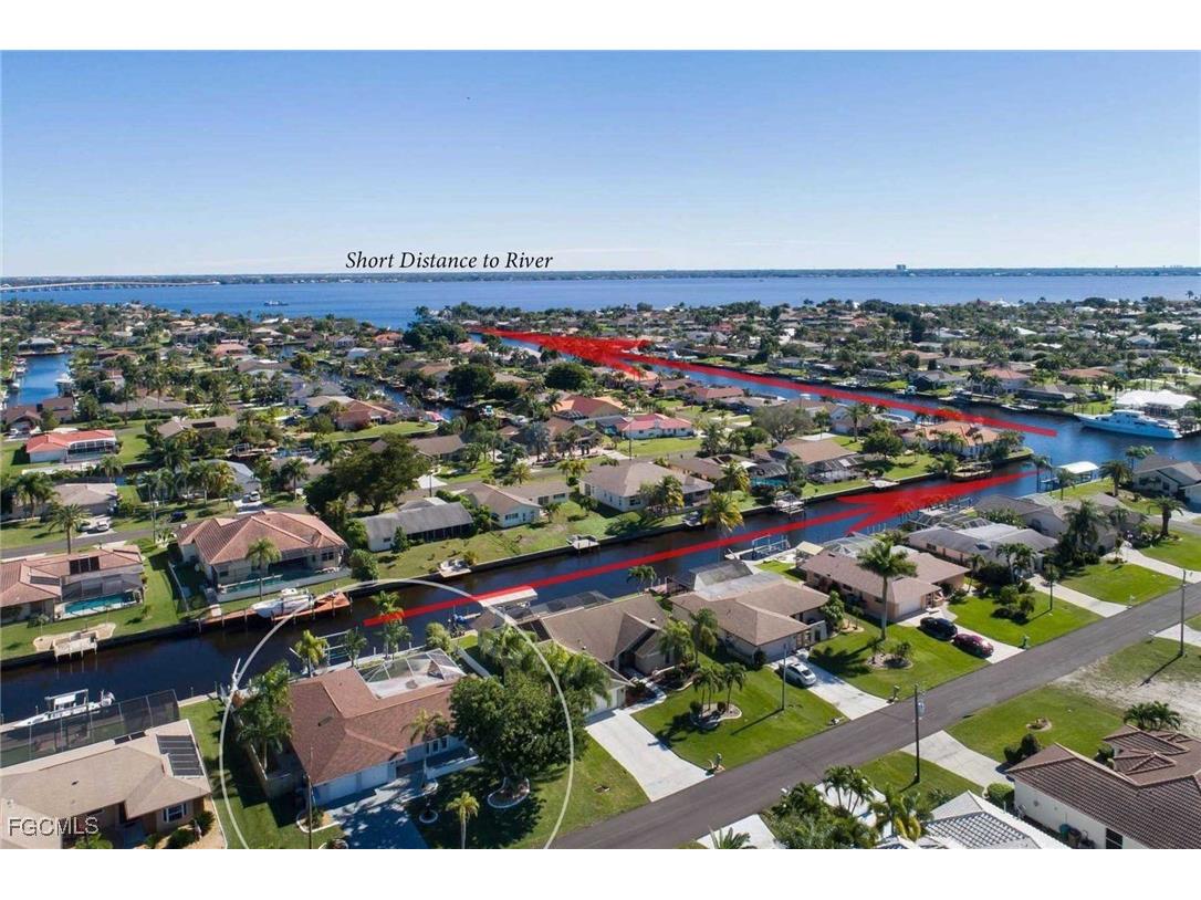 2633 SE 19th Place Cape Coral FL 33904 2025009786 image3