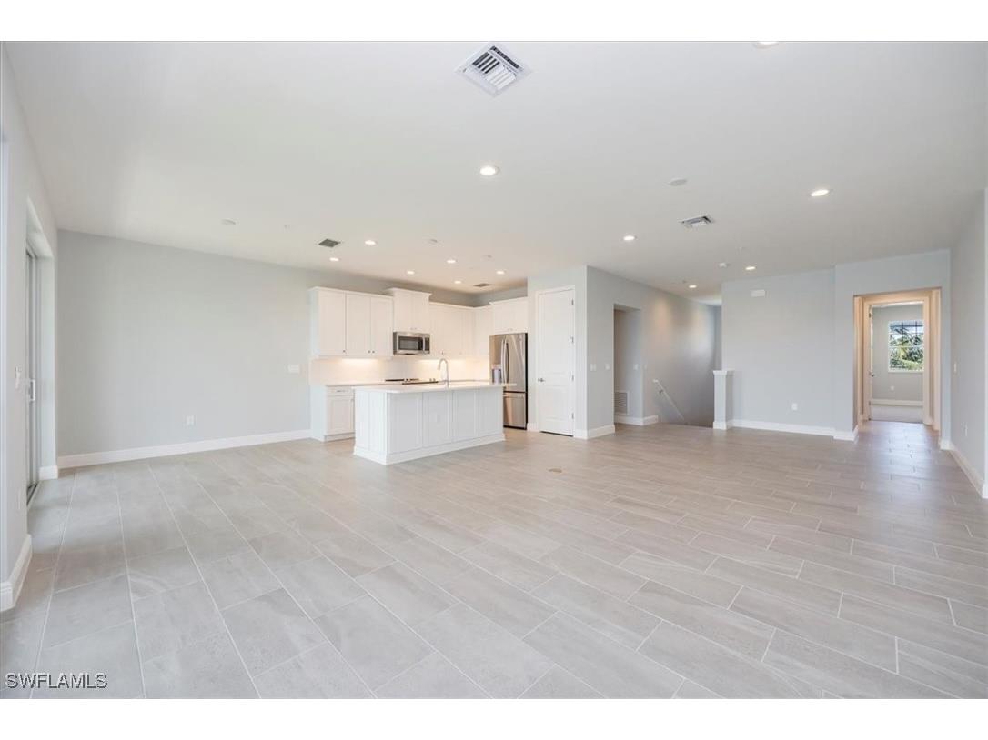 2633 Seychelles Circle #2307 Naples FL 34112 225066145 image8