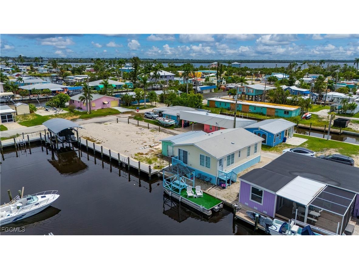 2634 Coco Plum Drive Matlacha FL 33993 2025009867 image20