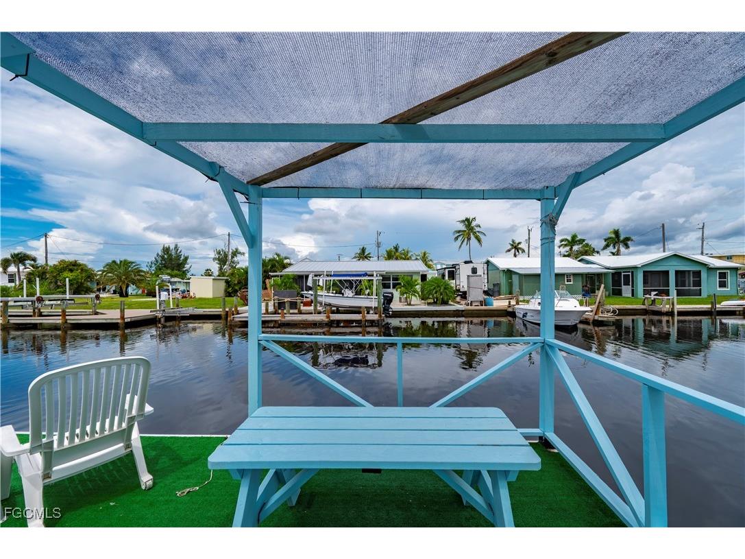 2634 Coco Plum Drive Matlacha FL 33993 2025009867 image23