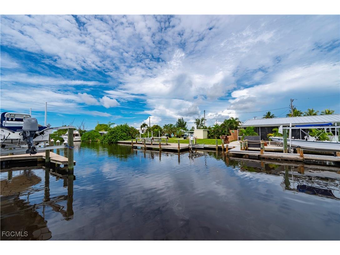 2634 Coco Plum Drive Matlacha FL 33993 2025009867 image25