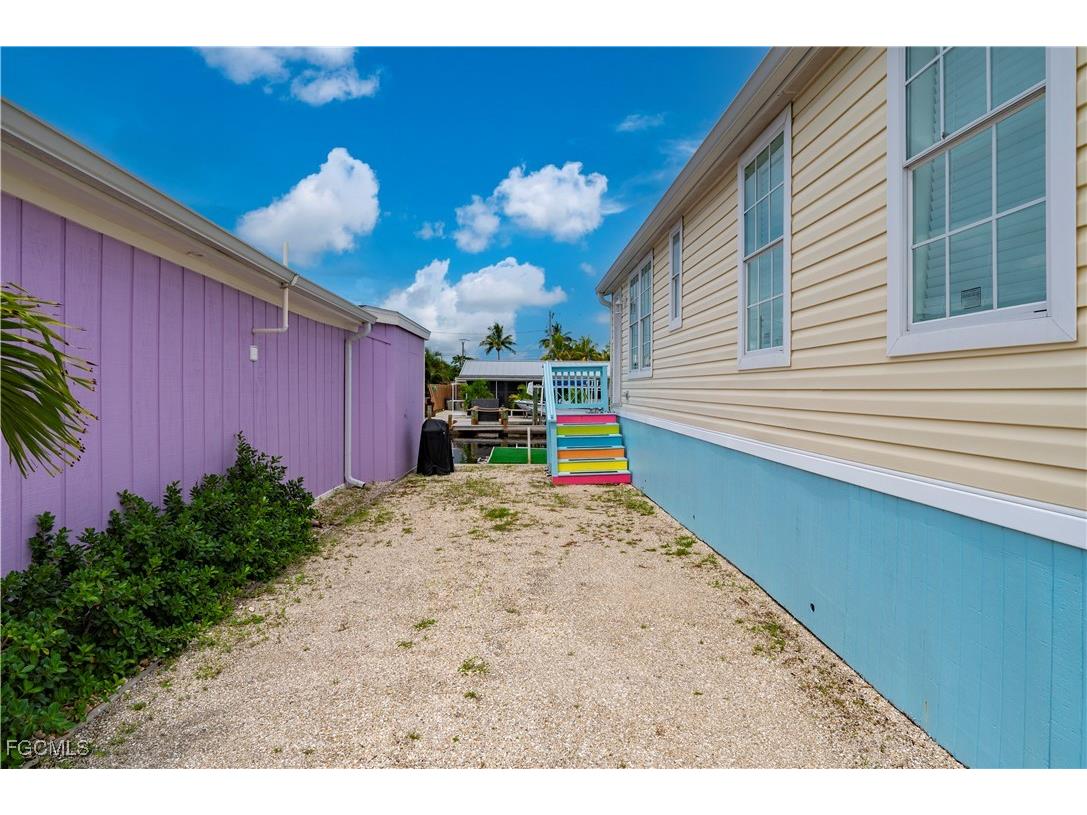 2634 Coco Plum Drive Matlacha FL 33993 2025009867 image27