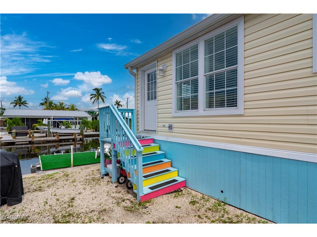 2634 Coco Plum Drive Matlacha FL 33993 2025009867 image28