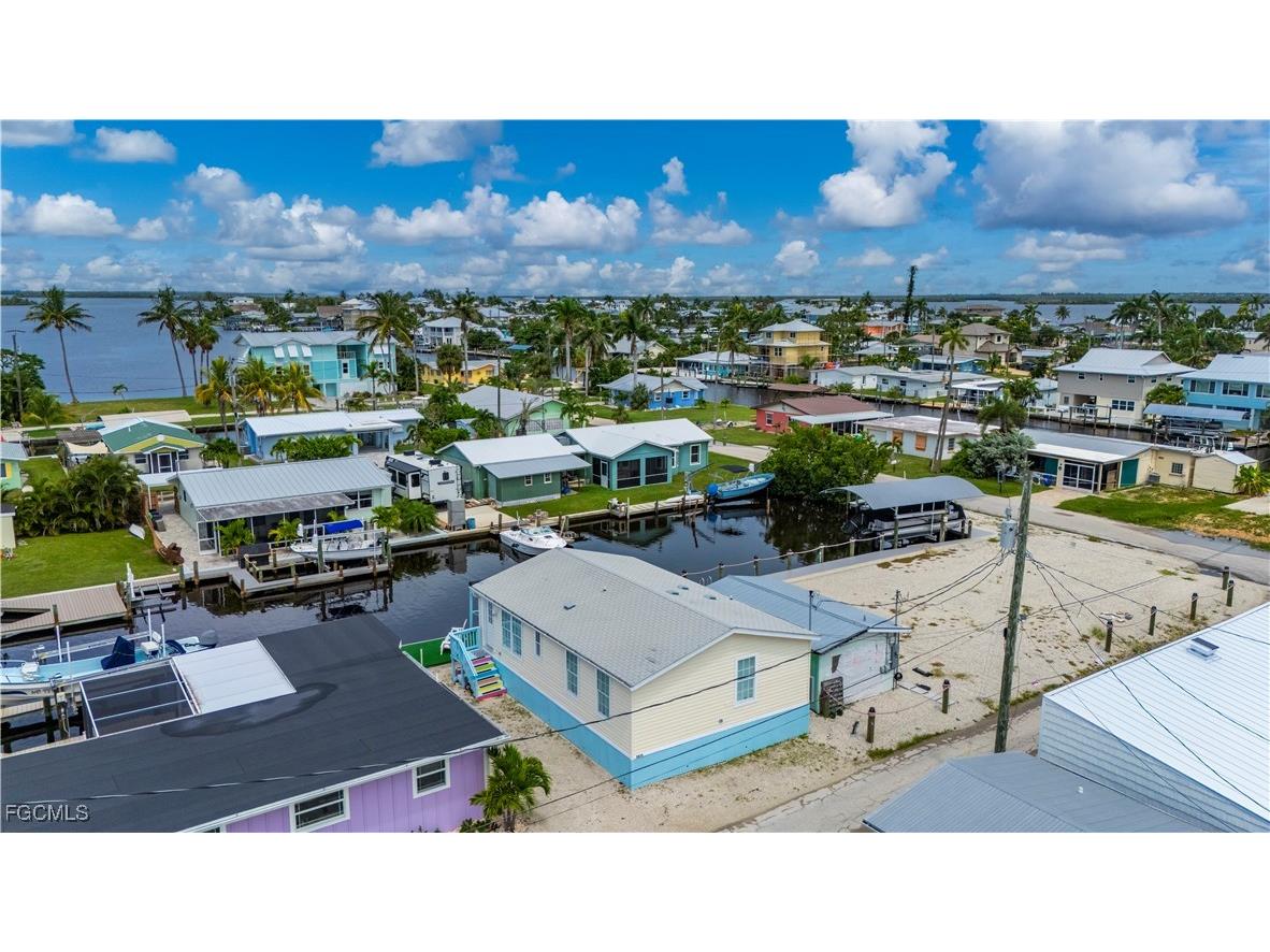 2634 Coco Plum Drive Matlacha FL 33993 2025009867 image29