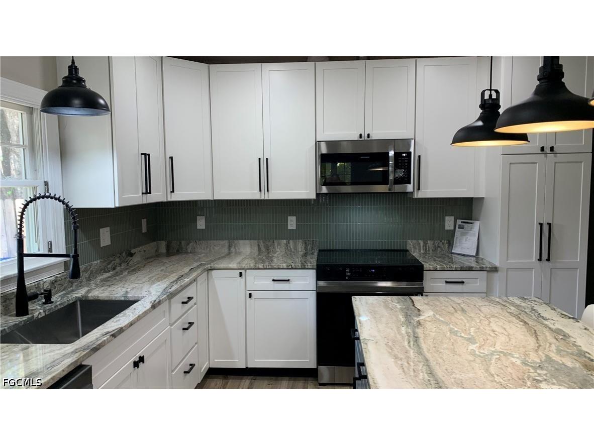 2635 Michigan Avenue Fort Myers FL 33916 2025008395 image39