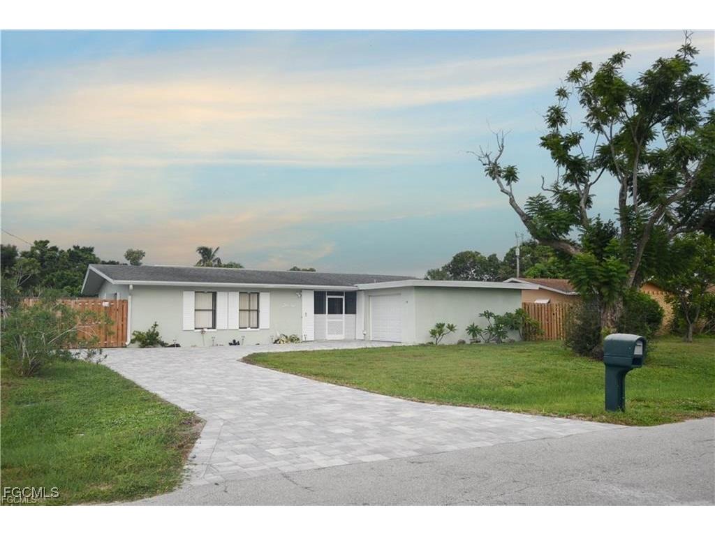 2636 SE 18th Avenue Cape Coral FL 33904 2025018385 image1