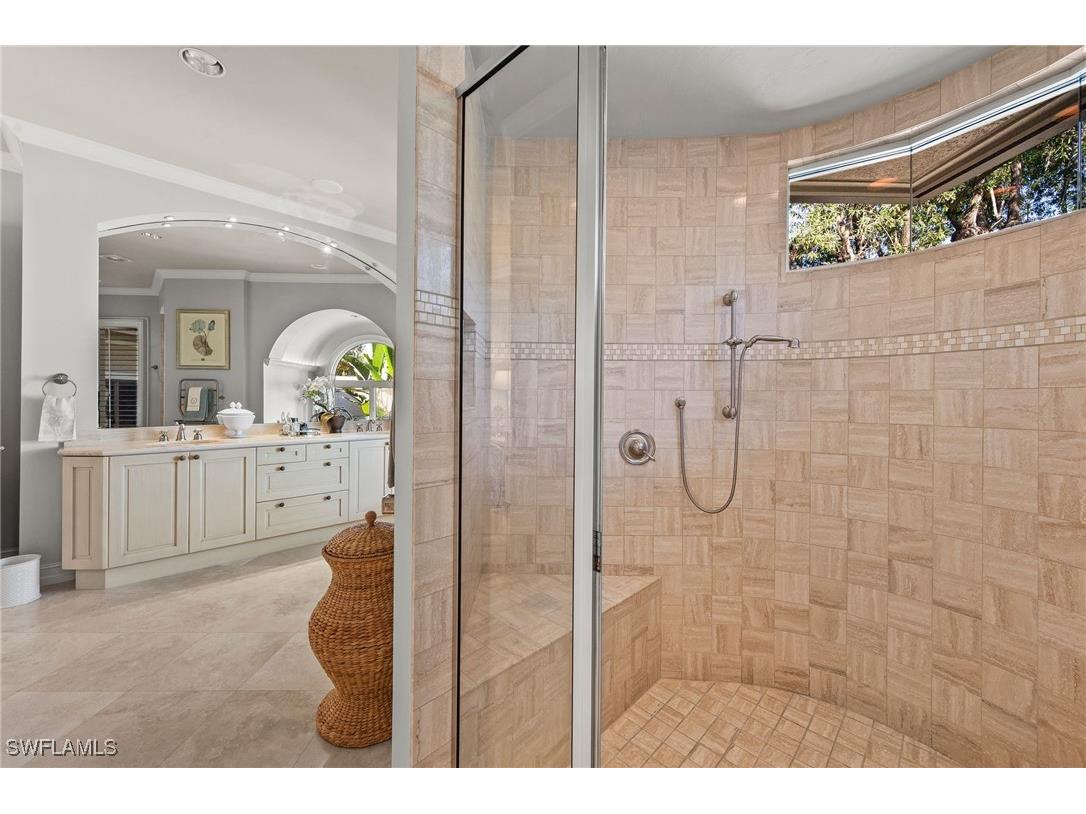 26367 Woodlyn Drive Bonita Springs FL 34134 225081198 image23