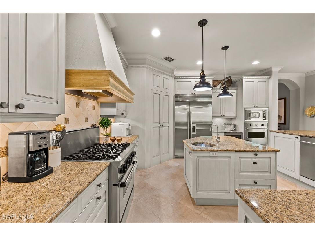 26367 Woodlyn Drive Bonita Springs FL 34134 225081198 image9