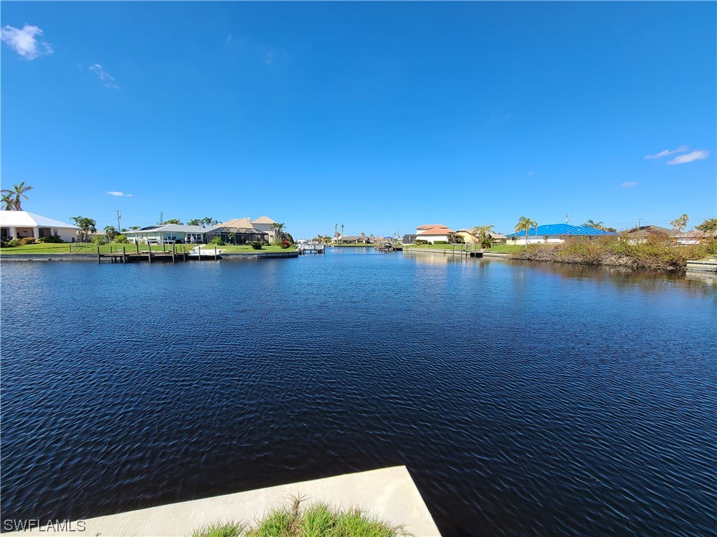 2637 SW 39th Street Cape Coral FL 33914 223071759 image1