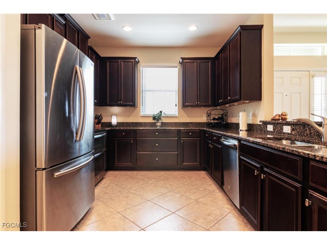 2638 Anguilla Drive Cape Coral FL 33991 2025001347 image2