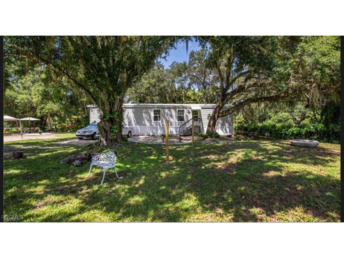 2638 Ortona Locks Road Moore Haven FL 33471 2025008816 image1