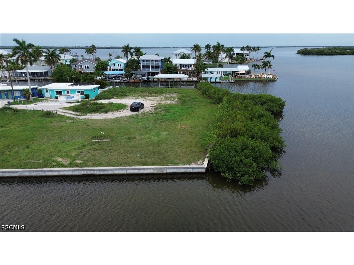 2638 Second Street Matlacha FL 33993 2026024067 image9