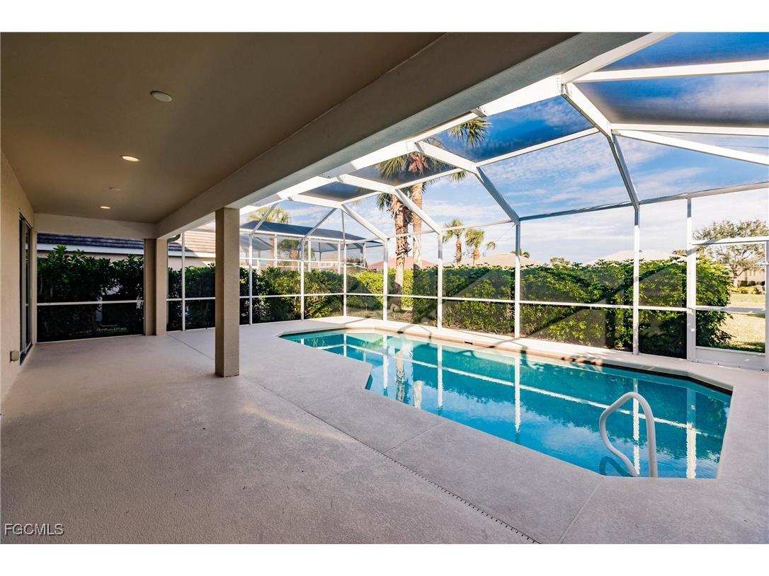 2639 Bellingham Court Cape Coral FL 33991 2025011870 image35