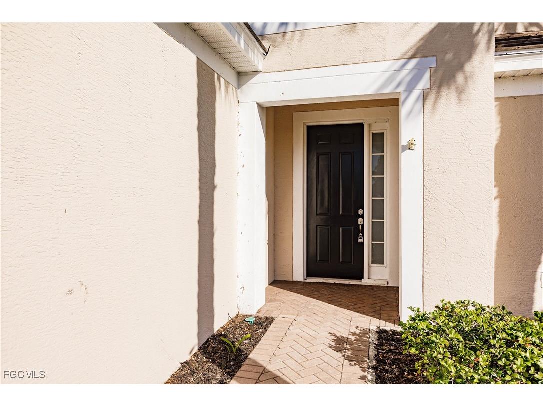 2639 Bellingham Court Cape Coral FL 33991 2025011870 image6