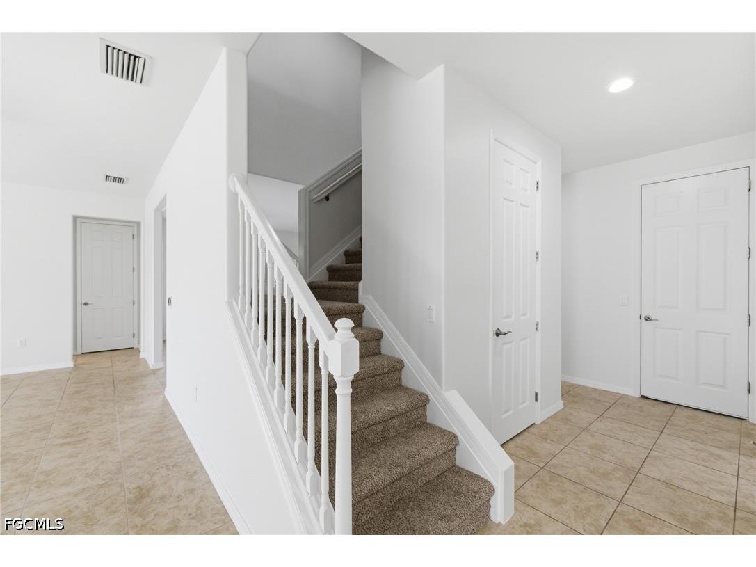 2639 Bellingham Court Cape Coral FL 33991 2026024573 image10